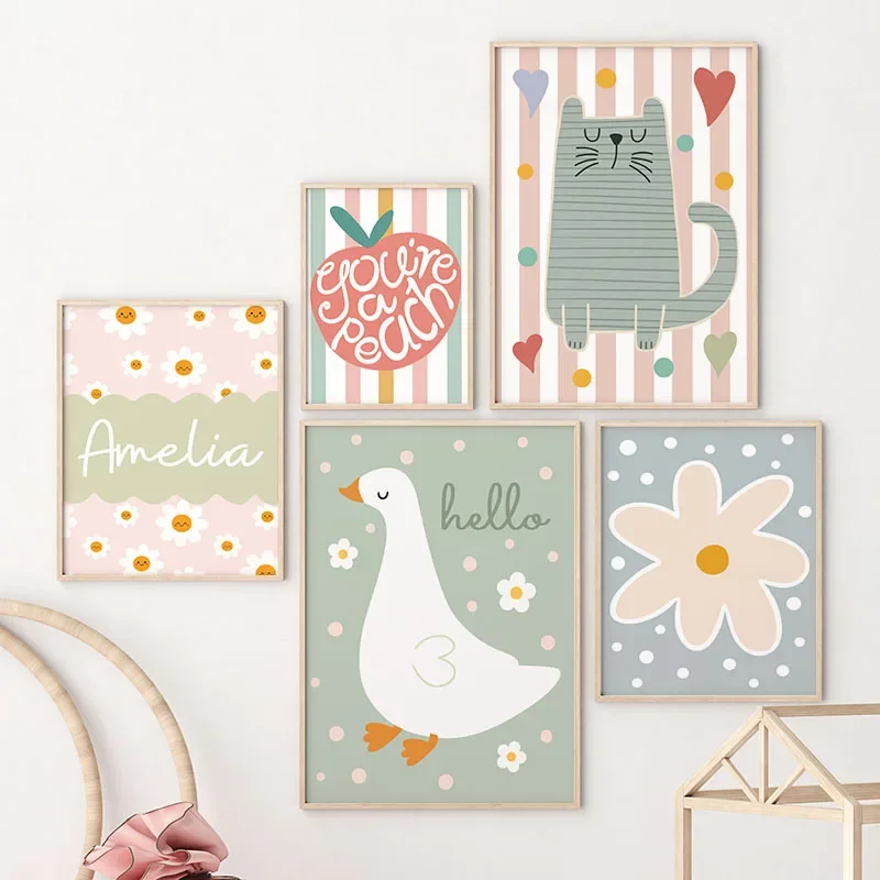 Baby Nursery Art - الكرتون القط بطة الطيور التفاح مخصص