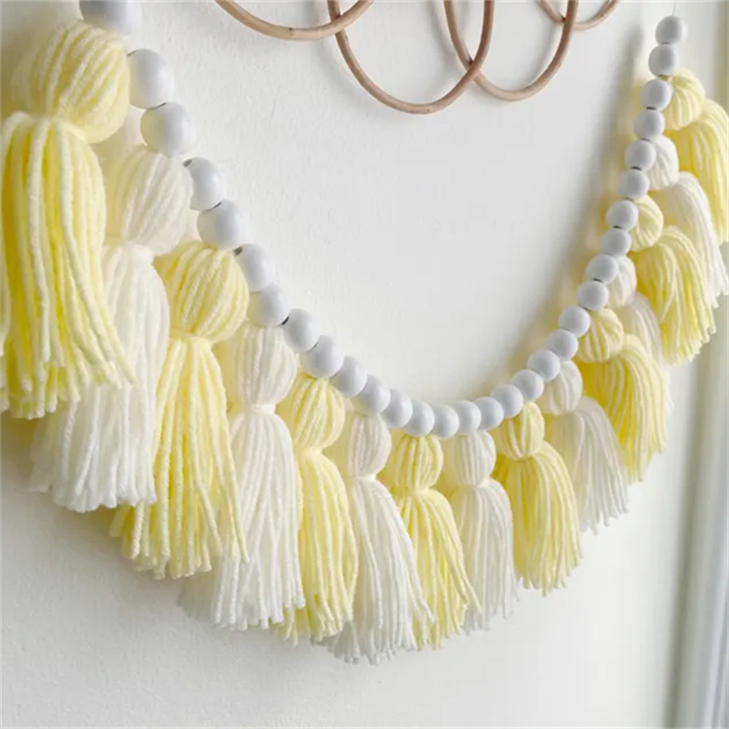 Baby Nursery Garland - زينة جدارية صفراء بوهيمية بشراشيب لتزيين